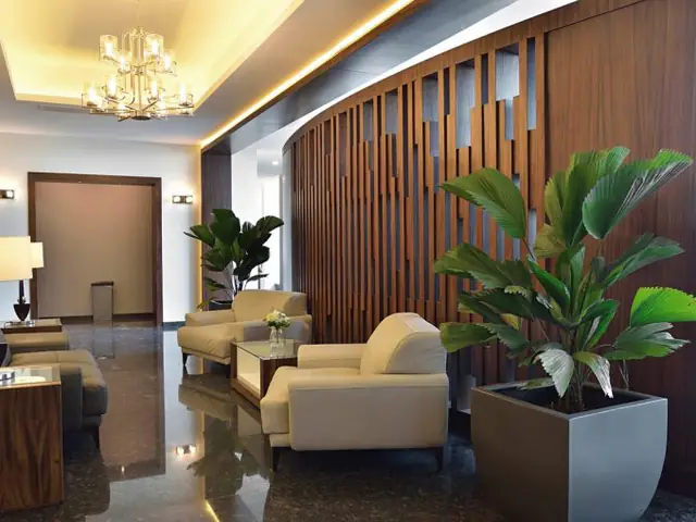 Fachada elegante Recinto San Javier