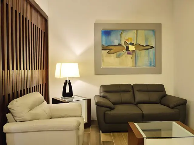 Pasillos interiores iluminados